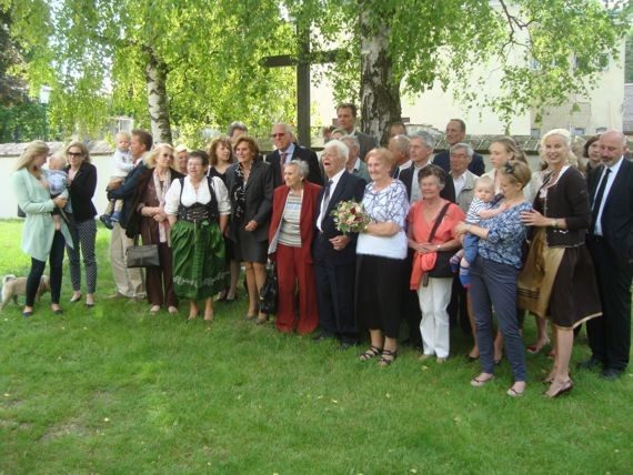 Die festliche Feiergemeinde