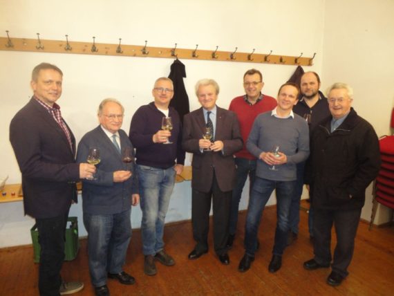 Ausklang und Nachbesprechung nach Weinviertler Art.