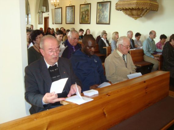 Abschluss des Kreuzweges in der Kirche Mittergrabern