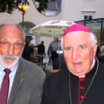 Gottfried Schüller mit Bischof Paul Iby