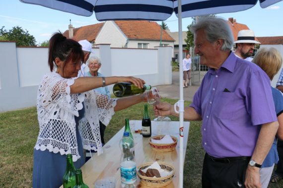 Wie immer gab es bei der Agape Labung – Dank an die  bewirtenden Pfarren