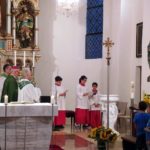 vor der Marienstatue