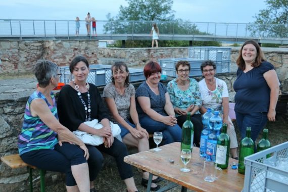 Die Helferinnen sind müde - DANKE