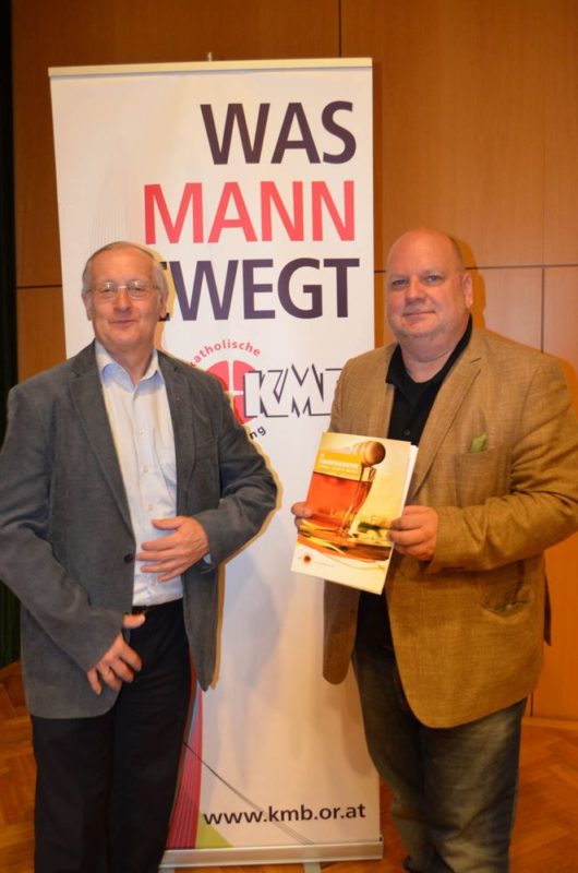 KMBÖ-Obmann Wimmer dankt dem sehr überzeugenden Referenten Dr. Scharinger