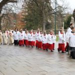 Einzug in die Kirche zum festlichen Patrozinium und Jubiläum Gottesdienst