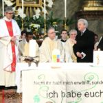 Diözesanvorsitzender Helmut Wieser mit Ing. Richard Wagner bei seiner Laudatio