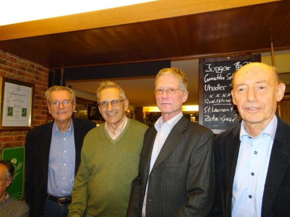 v.l.: Roland Dippelreiter, Franz Grassl, Wolfgang Schwarz und Prof. Hermann Hunger