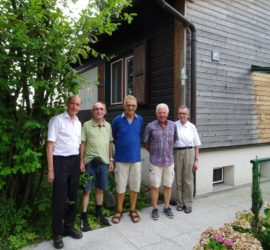V.l.n.r.: Die Mitglieder der Stadt-Vikariatsleitung Hermann Hunger, Franz Vock, Franz Grassl, Peter Welkhammer mit Geistl. Assistenten Franz Wilfinger