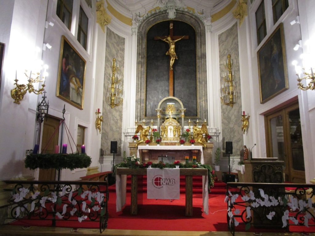 Die Kerzen brennen und in den Herzen wird’s warm