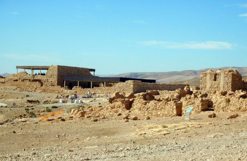 Durch die Wüste zur Festung Herodes nach Masada