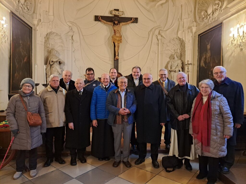 In der Domsakristei mit Bischof Dr. Krautwaschl und Romero Preisträger Luis Zambrano