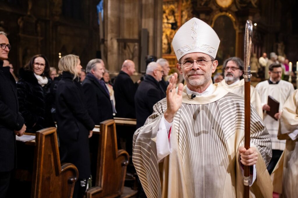 Glück- und Segenswünsche für Erzbischof Josef Grünwidl