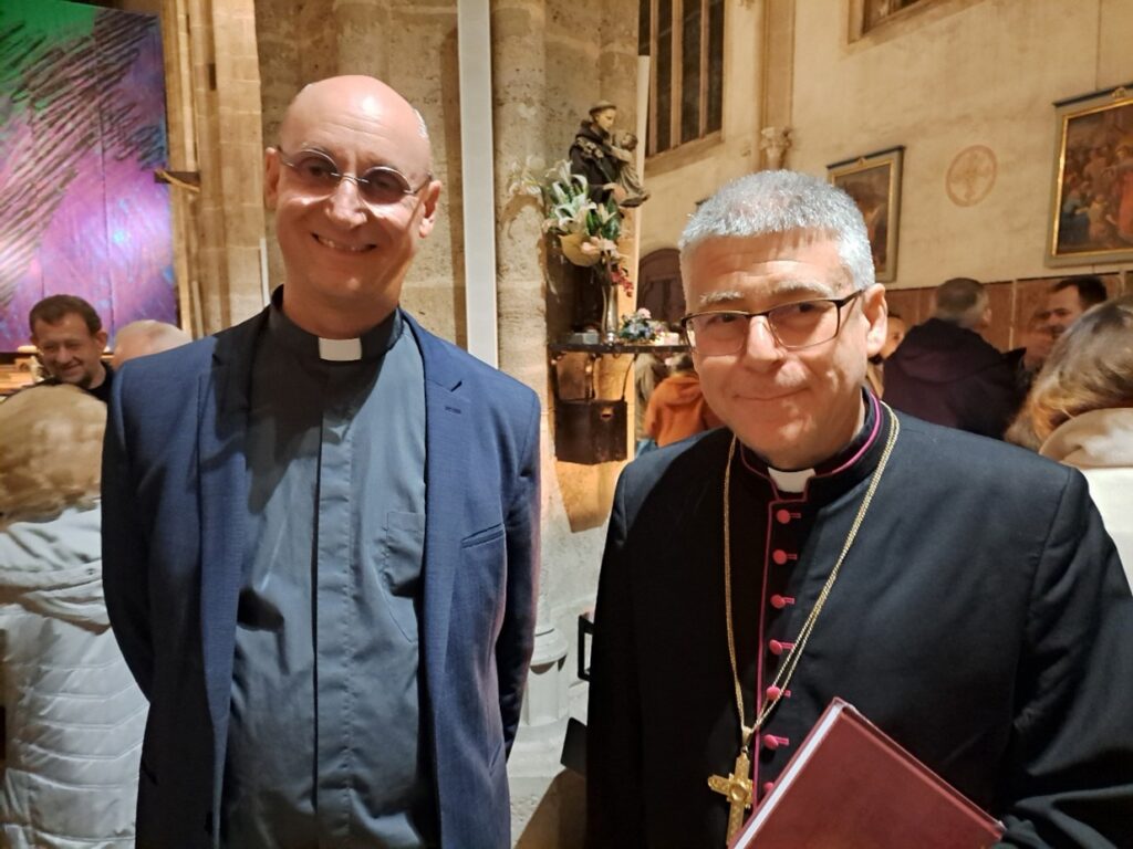 Viele Gespräche wurden mit lokalen Politikern und Gläubigen aus allen neuen Teilgemeinden geführt