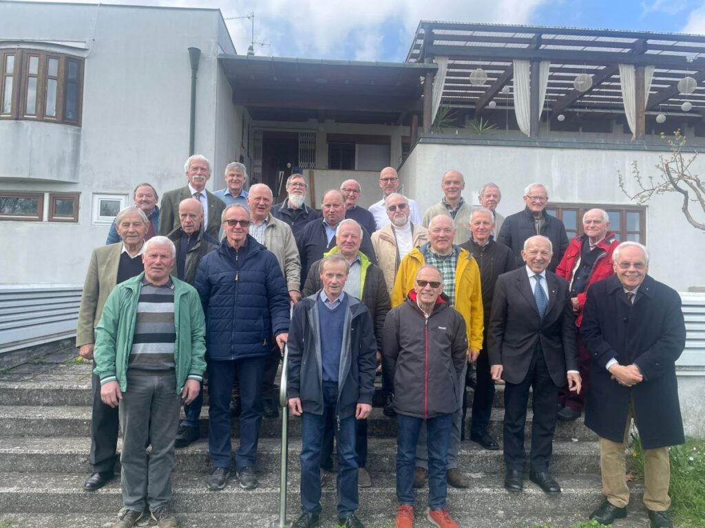 Unsere bewährten Männer zum Abschied mit sichtbarer großer Freude und im Herzen