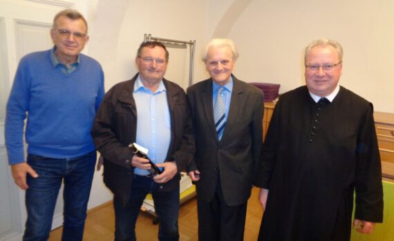 KMB gratuliert Alt-Bürgermeister Marihart